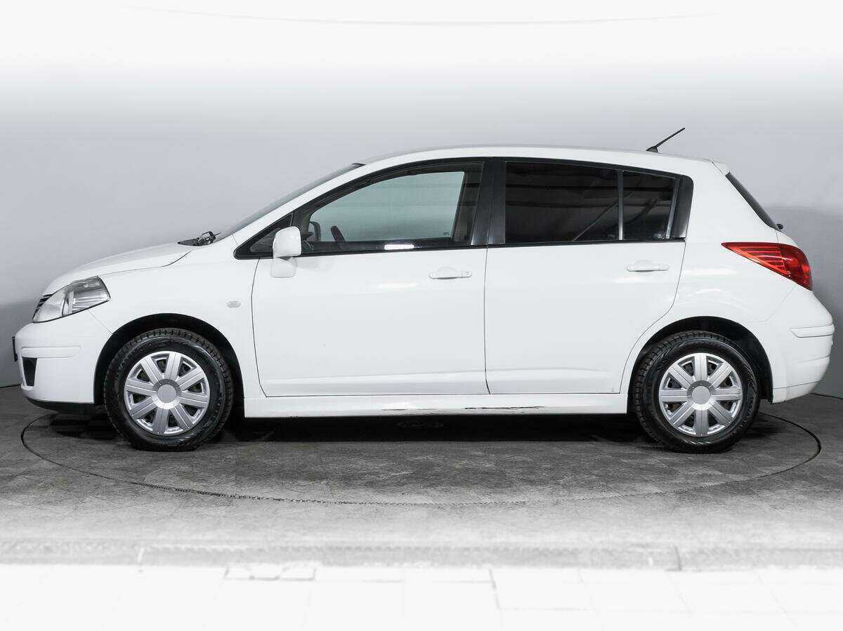 Купить Nissan Tiida с пробегом. Фото: #6