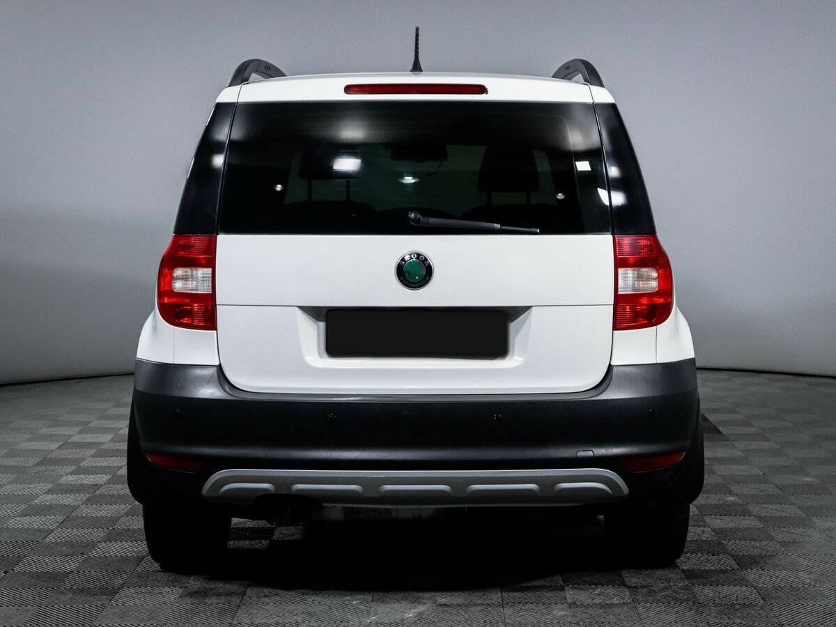 Купить Skoda Yeti с пробегом. Фото: #4
