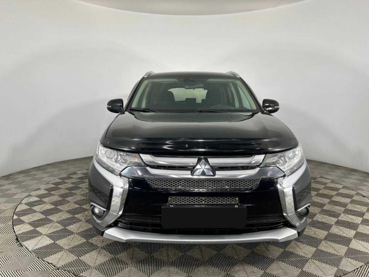 Купить Mitsubishi Outlander с пробегом. Фото: #1