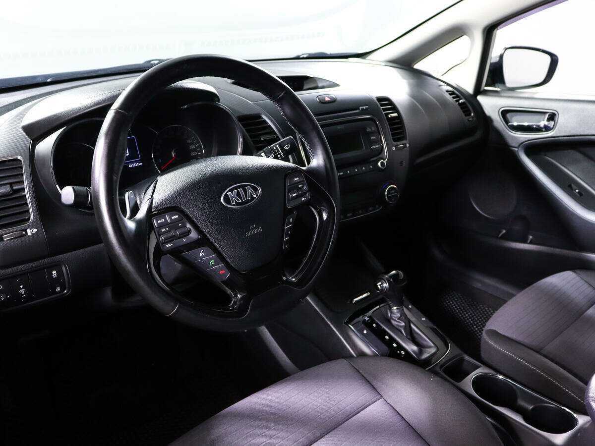 Купить Kia Cerato с пробегом. Фото: #13