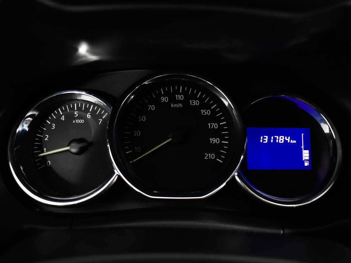 Купить Renault Duster с пробегом. Фото: #9