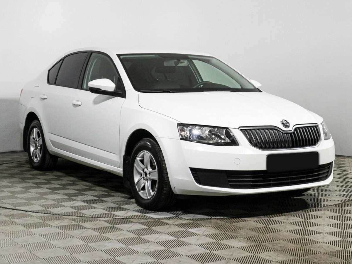 Купить Skoda Octavia с пробегом. Фото: #2