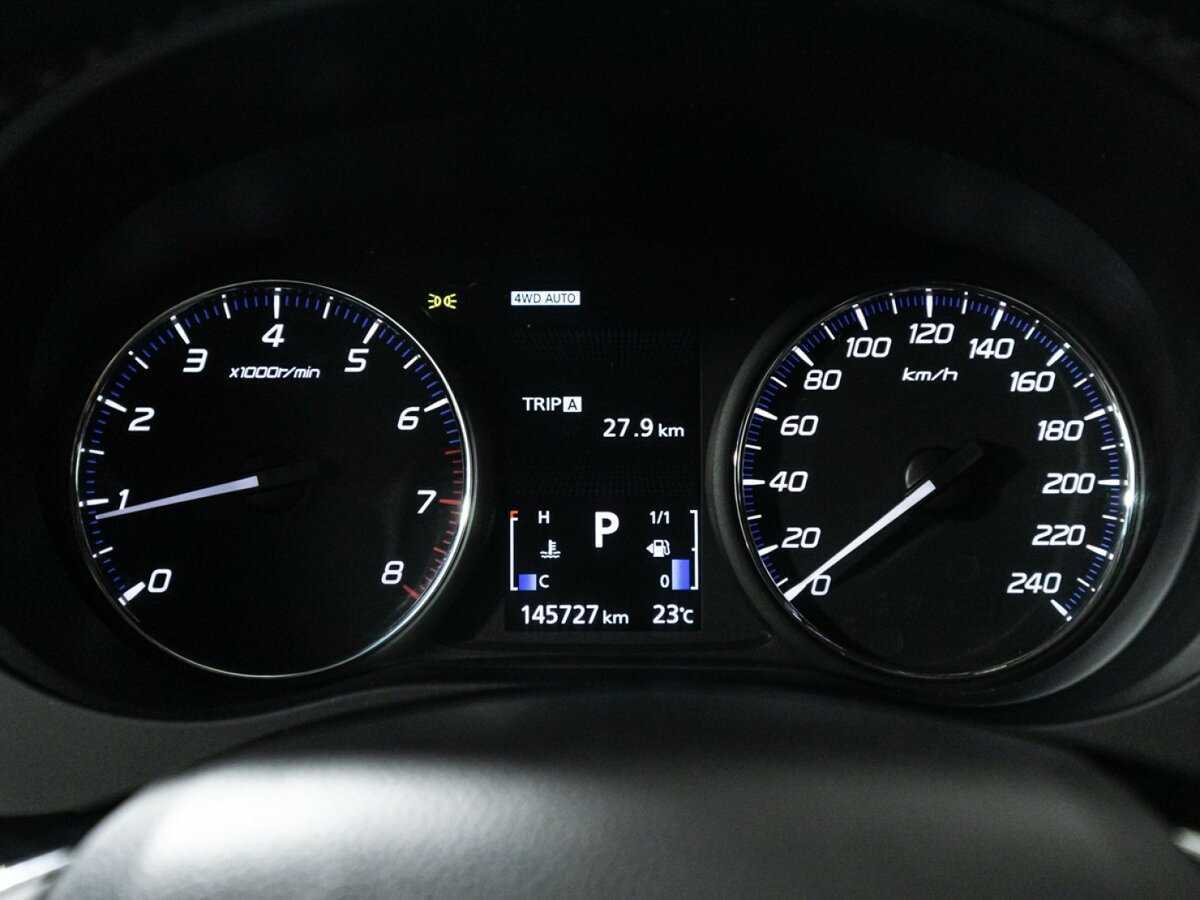 Купить Mitsubishi Outlander с пробегом. Фото: #11