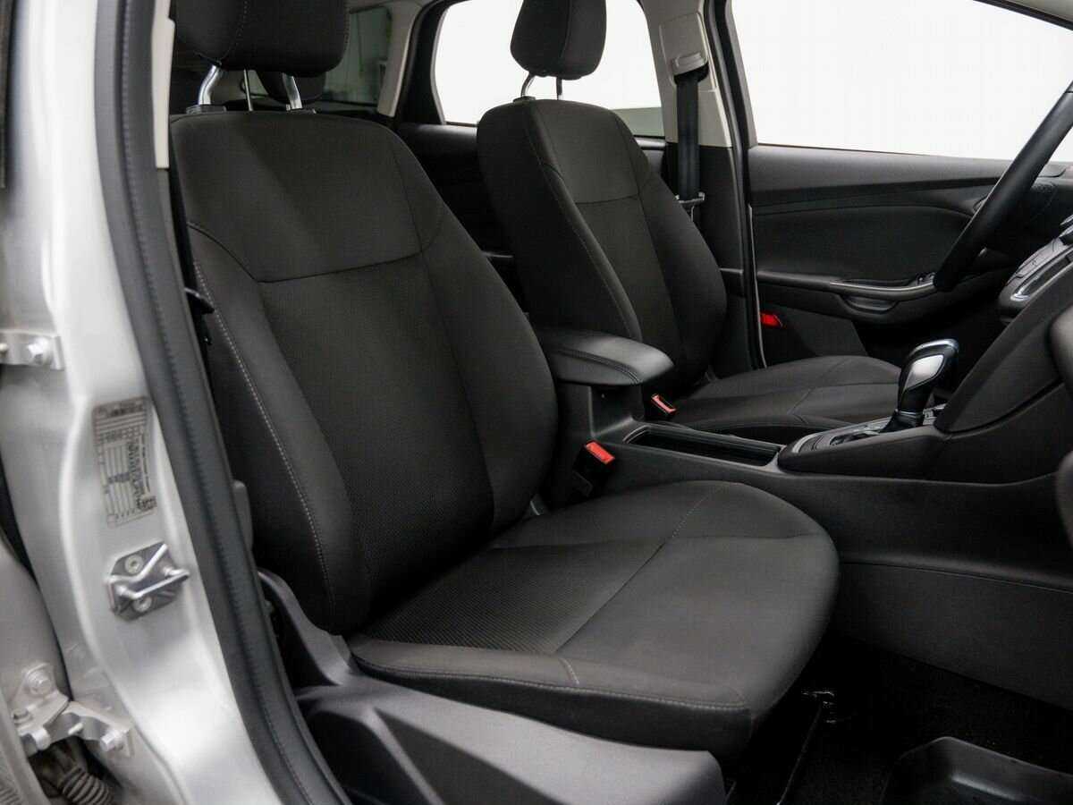 Купить Ford Focus с пробегом. Фото: #8