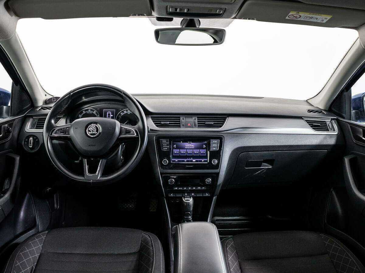 Купить Skoda Rapid с пробегом. Фото: #12