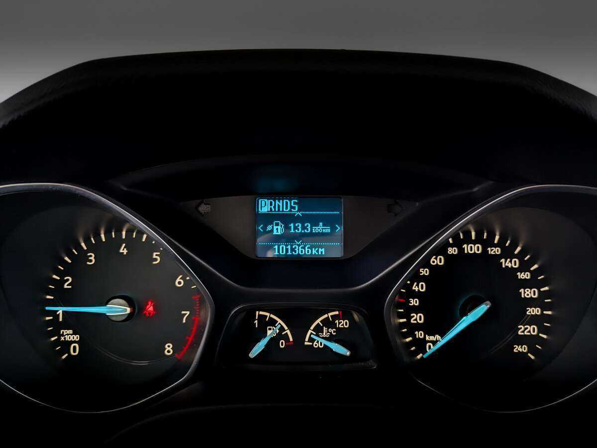 Купить Ford Focus с пробегом. Фото: #10