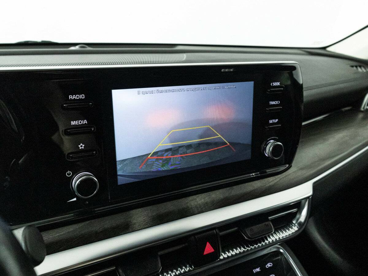 Купить Kia K5 с пробегом. Фото: #19