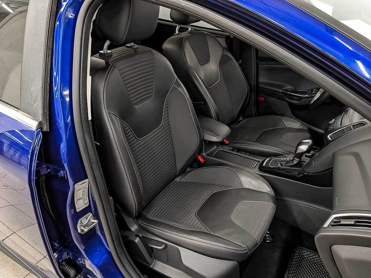 Купить Ford Focus с пробегом. Фото: #23
