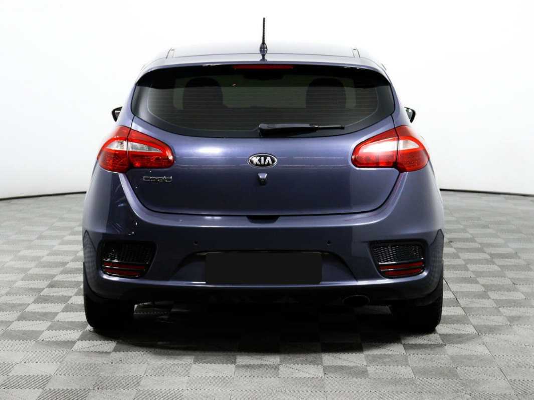 Купить Kia Ceed с пробегом. Фото: #5