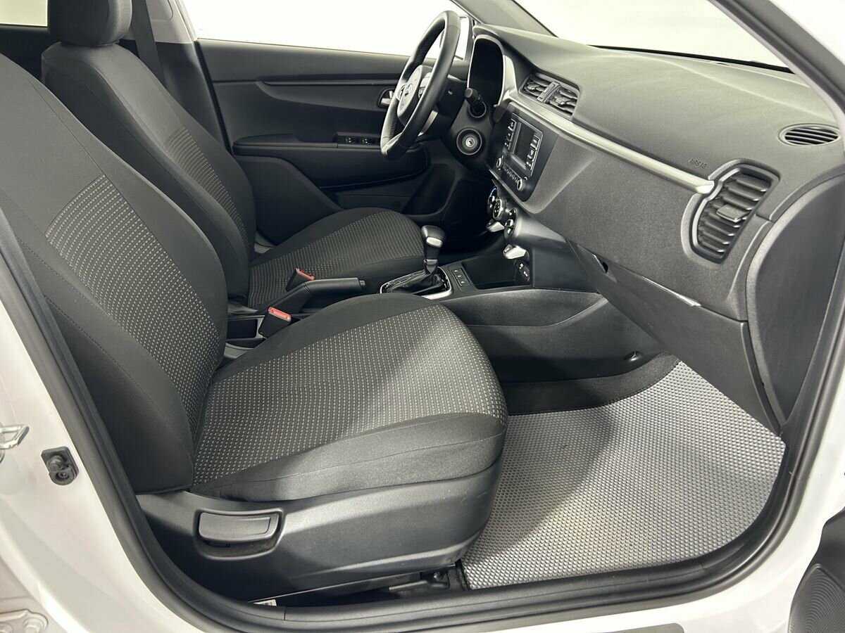 Купить Kia Rio с пробегом. Фото: #13