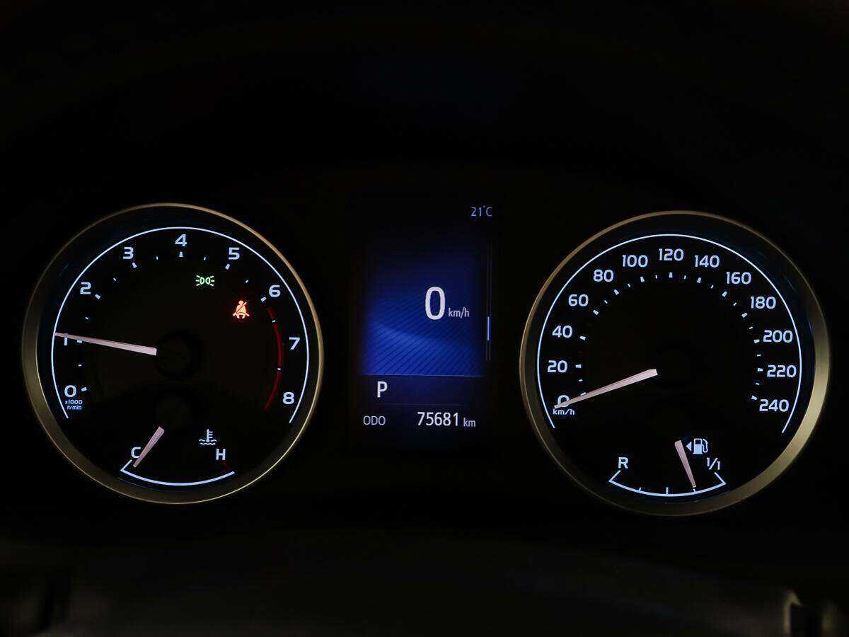 Купить Toyota Corolla с пробегом. Фото: #12