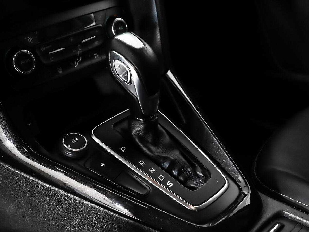 Купить Ford Focus с пробегом. Фото: #9