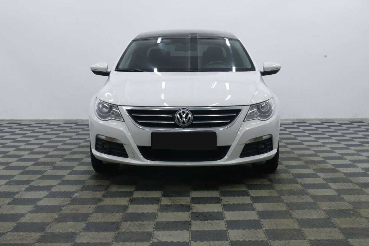 Купить Volkswagen Passat CC с пробегом. Фото: #4