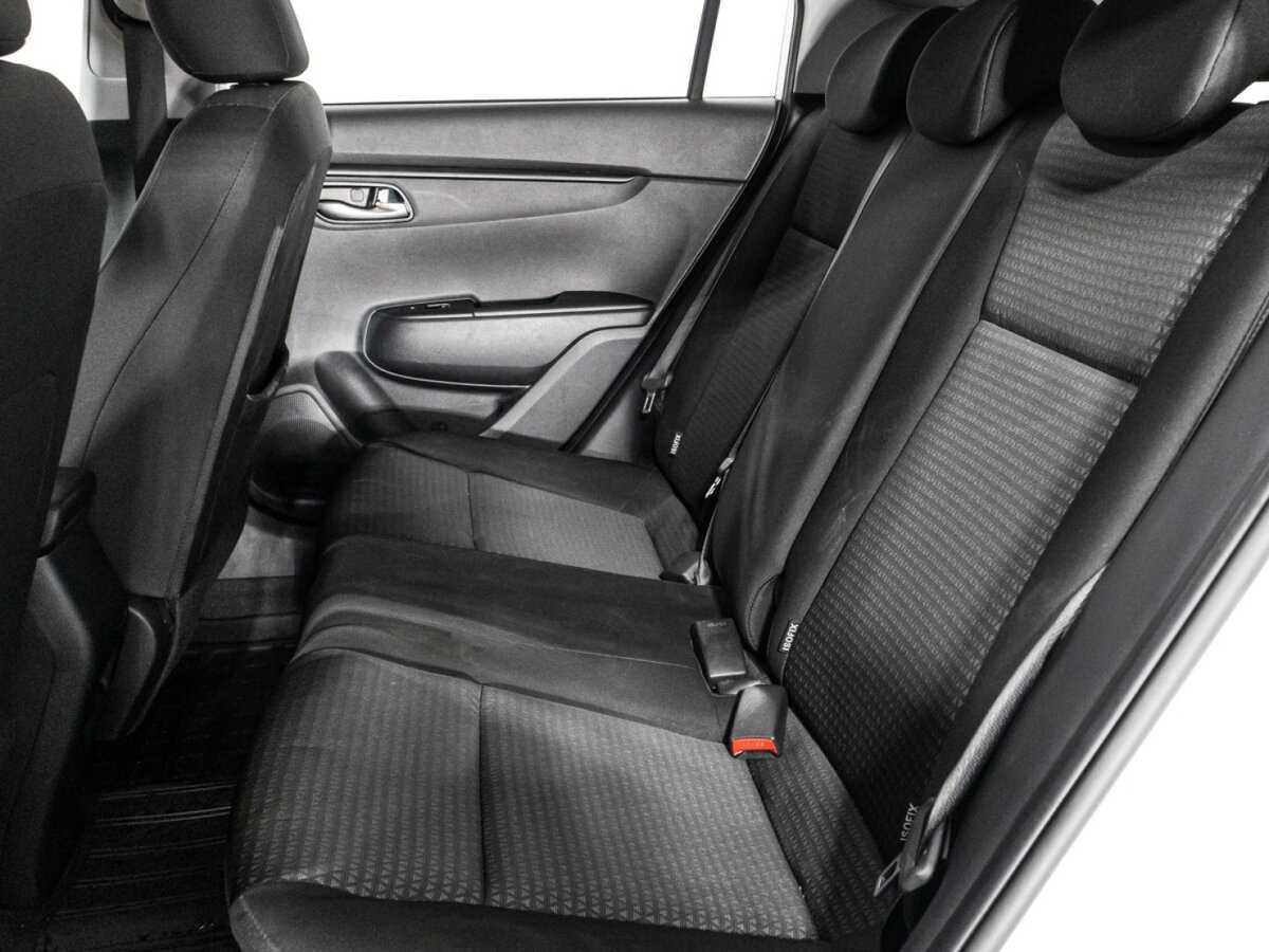 Купить Kia Rio с пробегом. Фото: #9