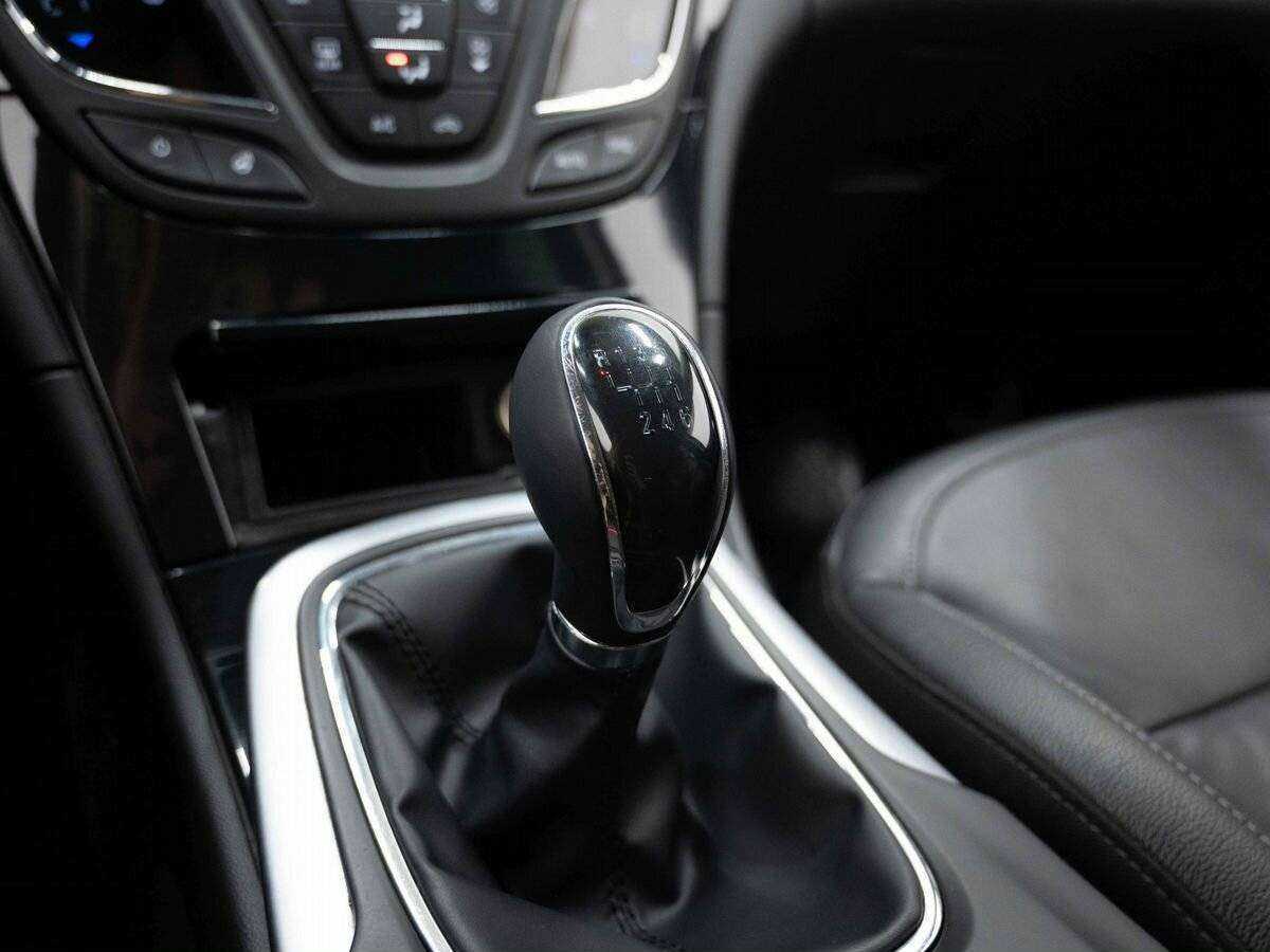 Купить Opel Insignia с пробегом. Фото: #24