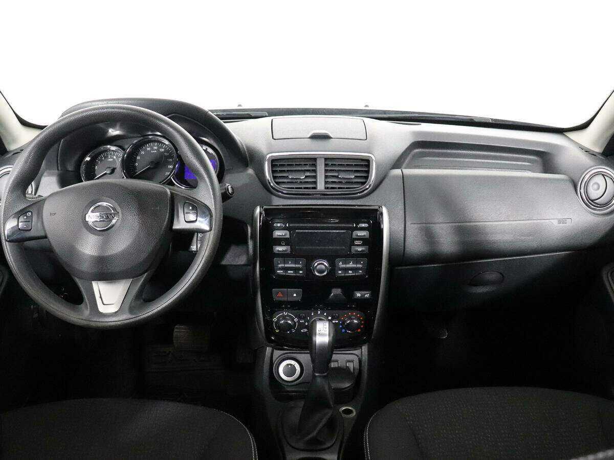 Купить Nissan Terrano с пробегом. Фото: #10