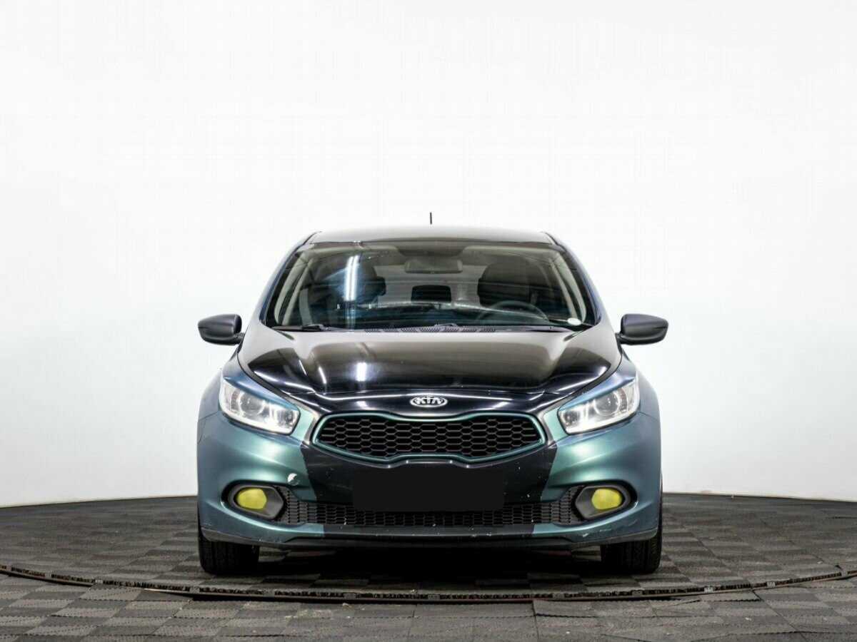 Купить Kia Ceed с пробегом. Фото: #1