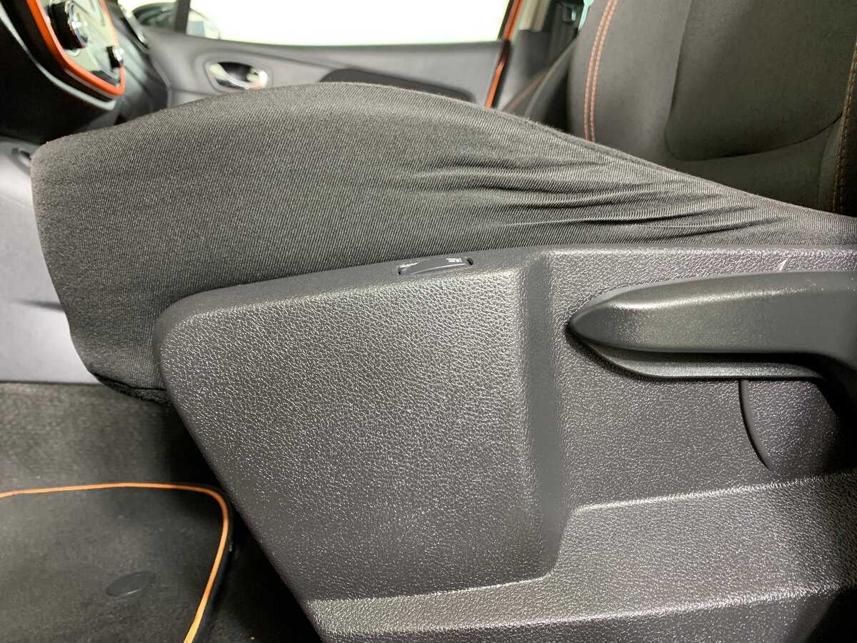 Купить Renault Kaptur с пробегом. Фото: #16