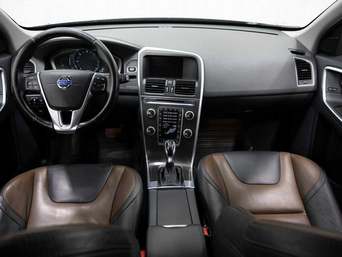 Купить Volvo XC60 с пробегом. Фото: #12