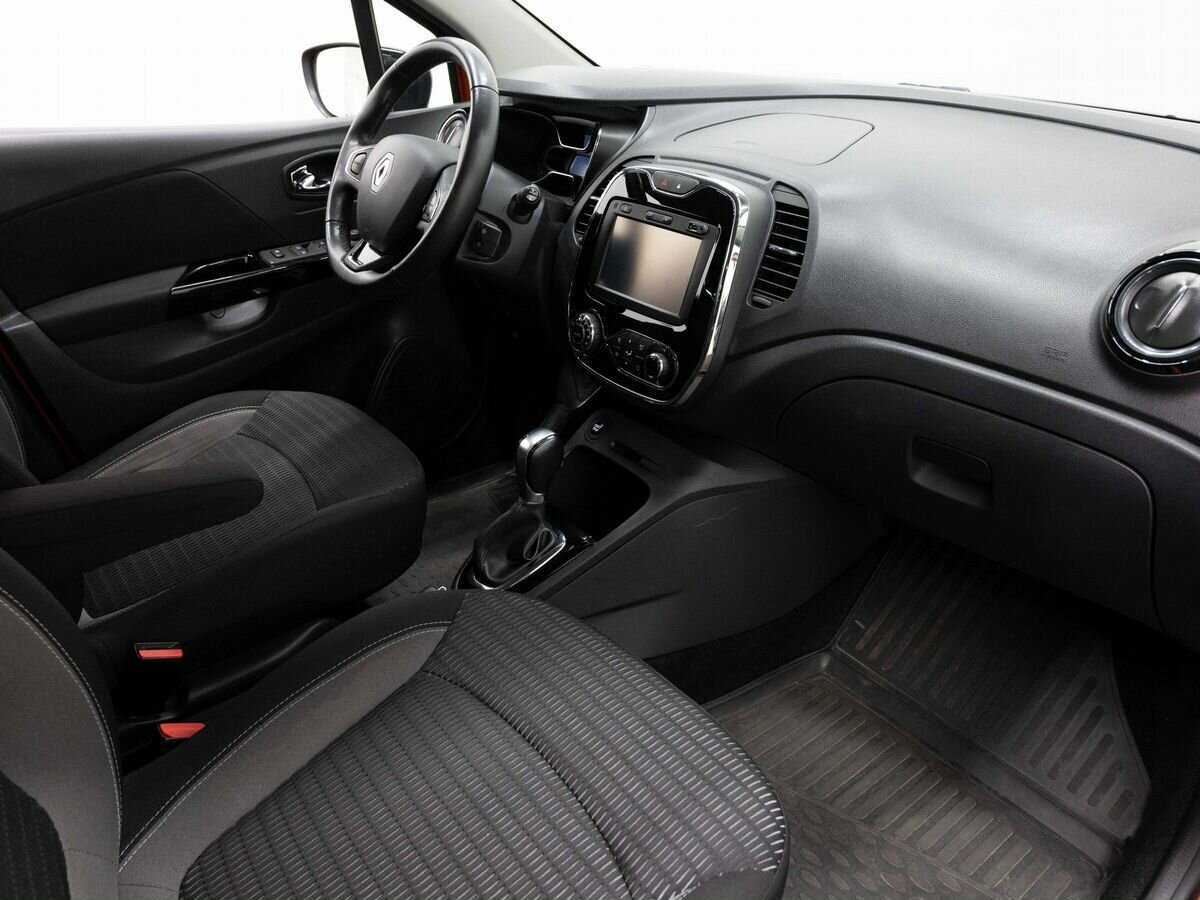 Купить Renault Kaptur с пробегом. Фото: #10