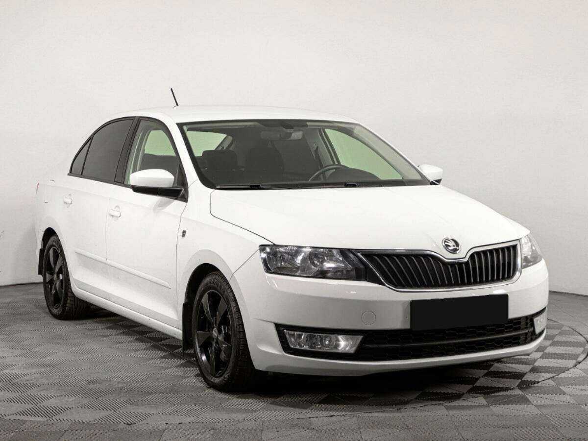 Купить Skoda Rapid с пробегом. Фото: #2