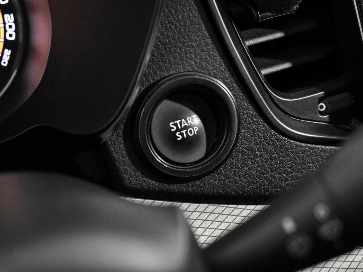 Купить Lada (ВАЗ) Vesta с пробегом. Фото: #14