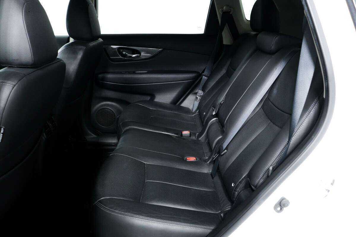 Купить Nissan X-Trail с пробегом. Фото: #11