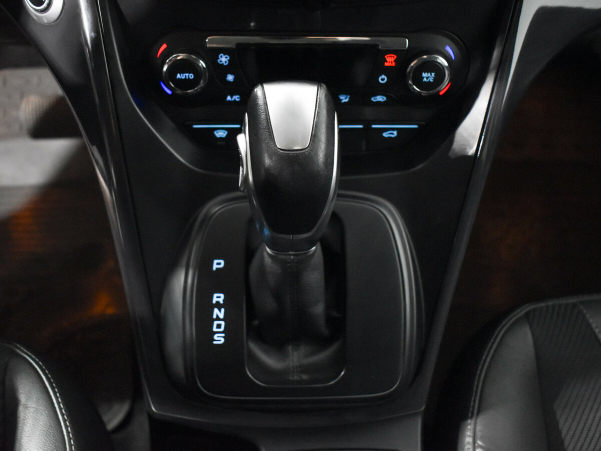 Купить Ford Kuga с пробегом. Фото: #8