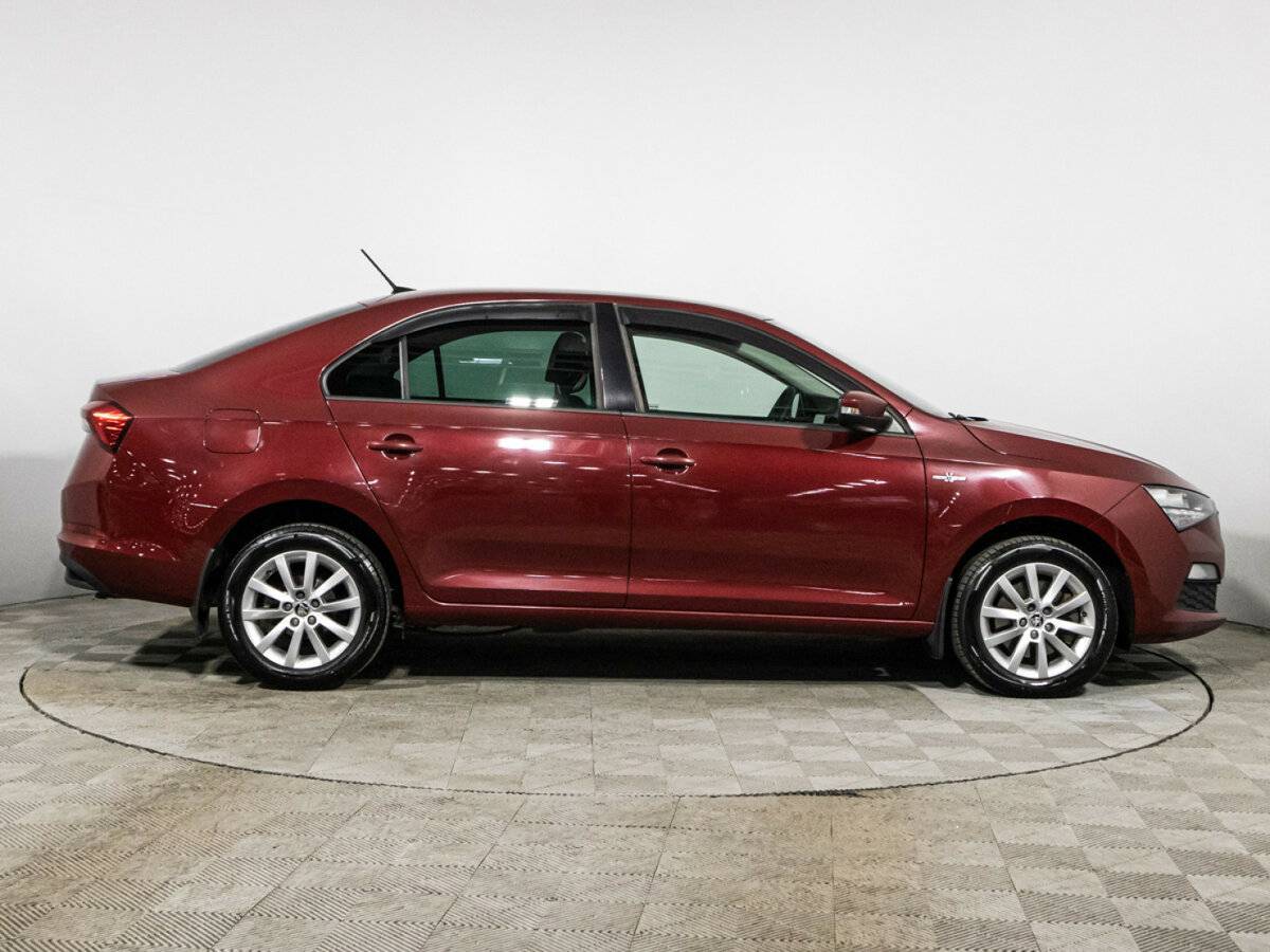 Купить Skoda Rapid с пробегом. Фото: #3
