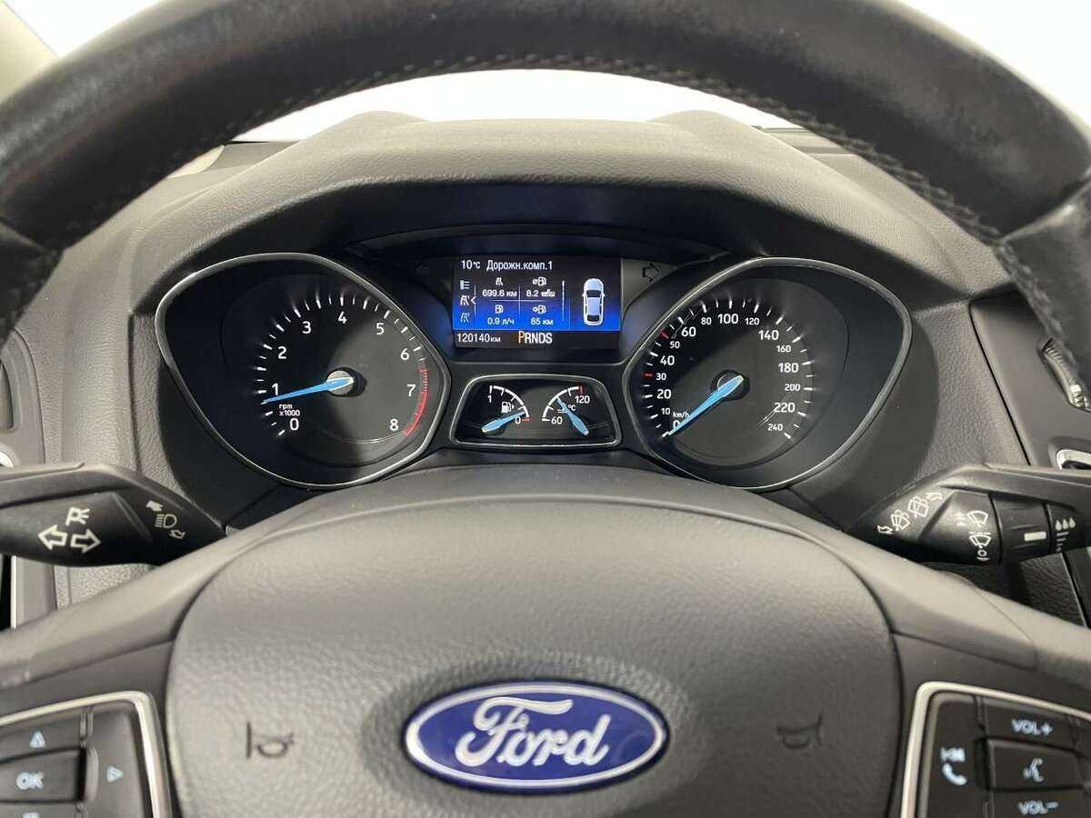 Купить Ford Focus с пробегом. Фото: #10