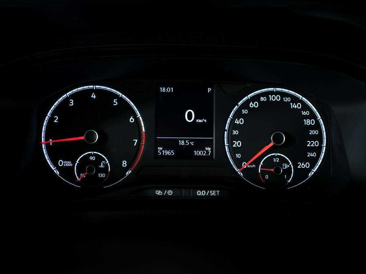 Купить Volkswagen Polo с пробегом. Фото: #10