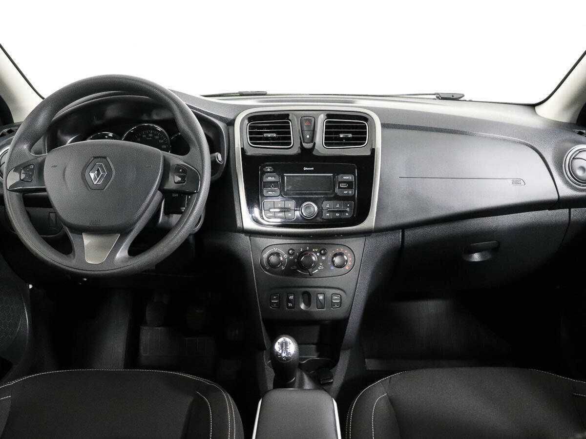 Купить Renault Logan с пробегом. Фото: #10