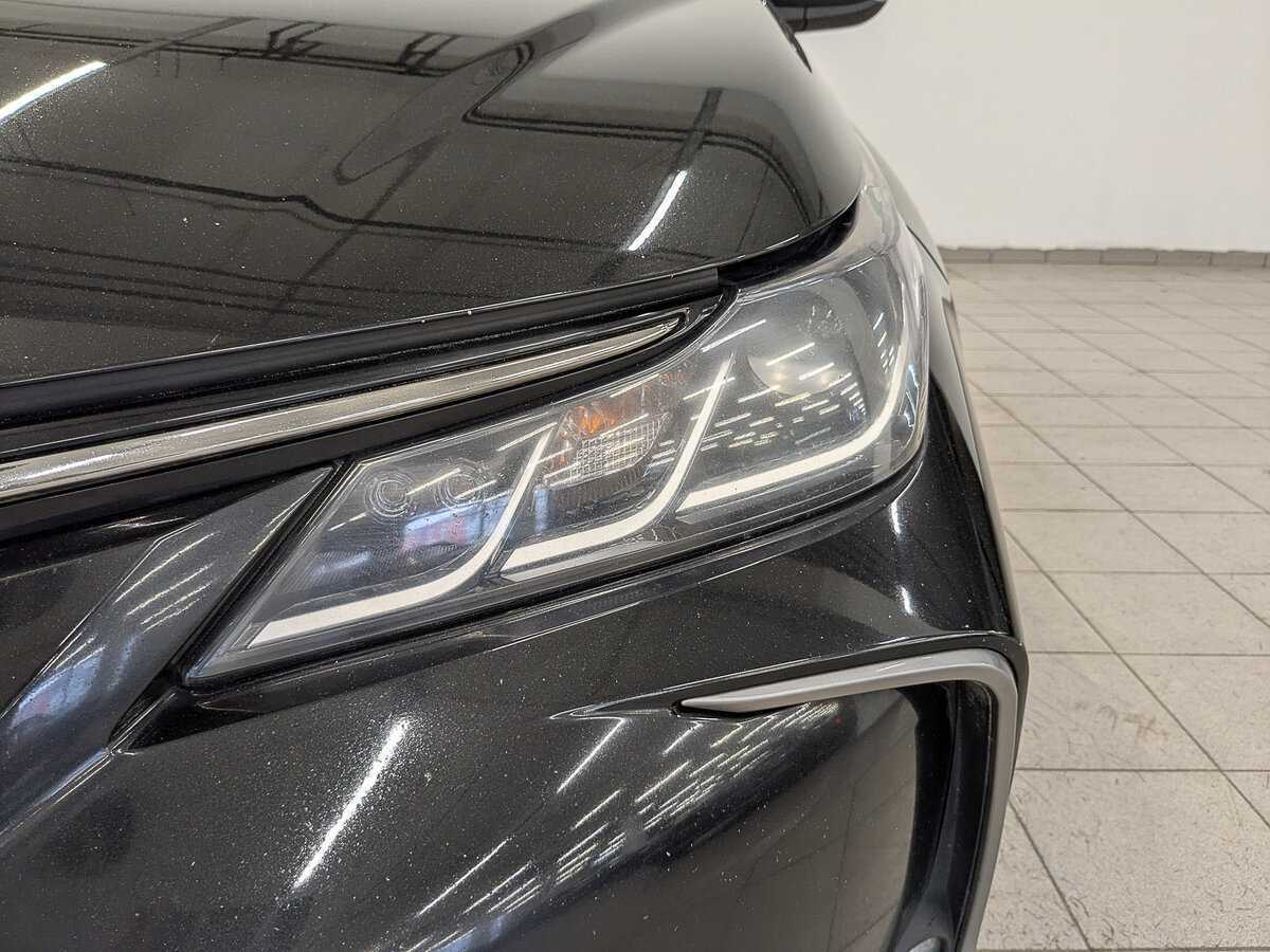 Купить Toyota Corolla с пробегом. Фото: #10