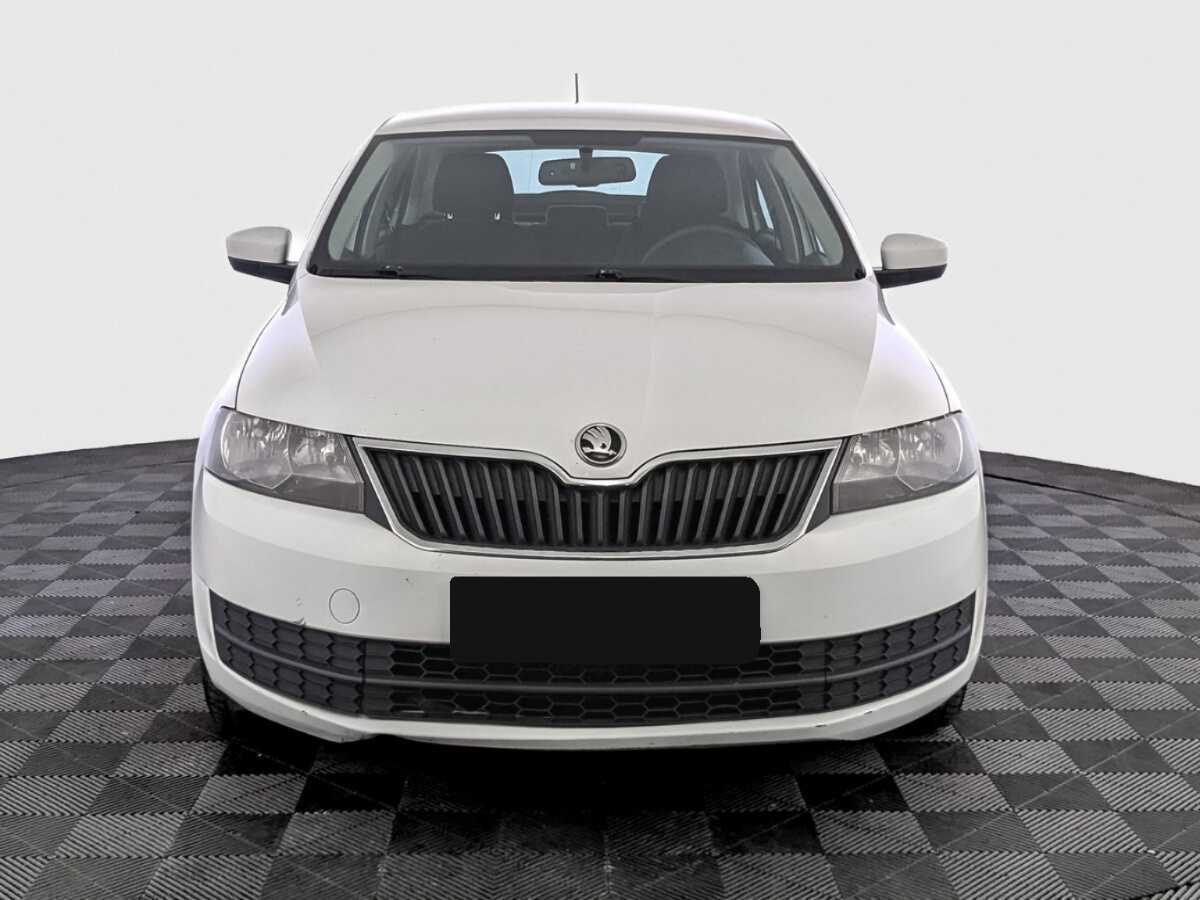 Купить Skoda Rapid с пробегом. Фото: #1