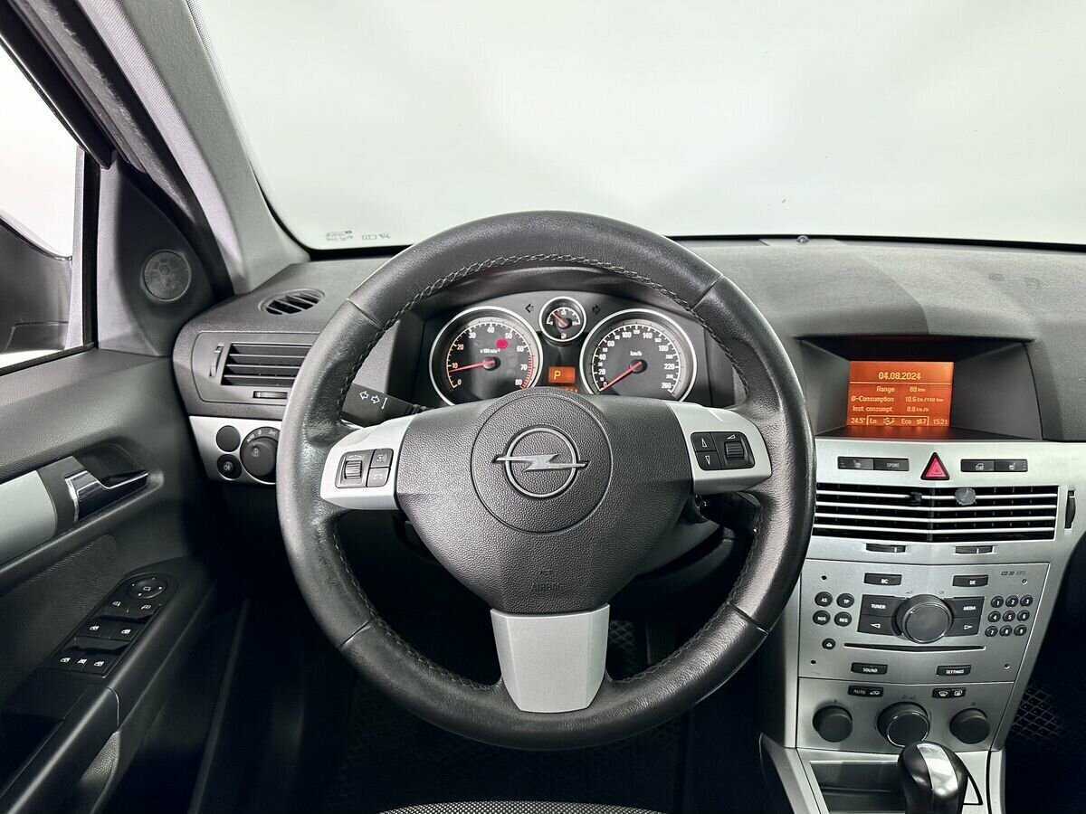 Купить Opel Astra с пробегом. Фото: #7
