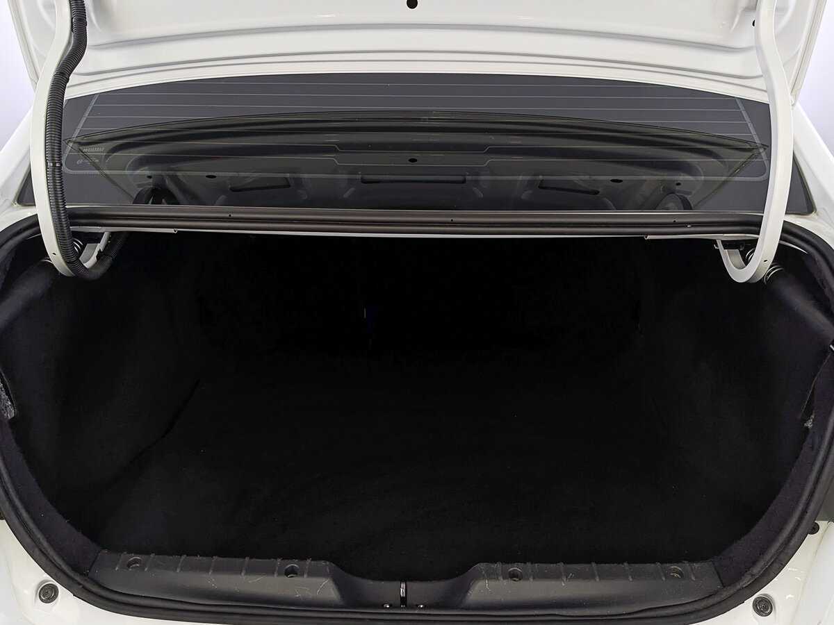 Купить Lada (ВАЗ) Vesta с пробегом. Фото: #9