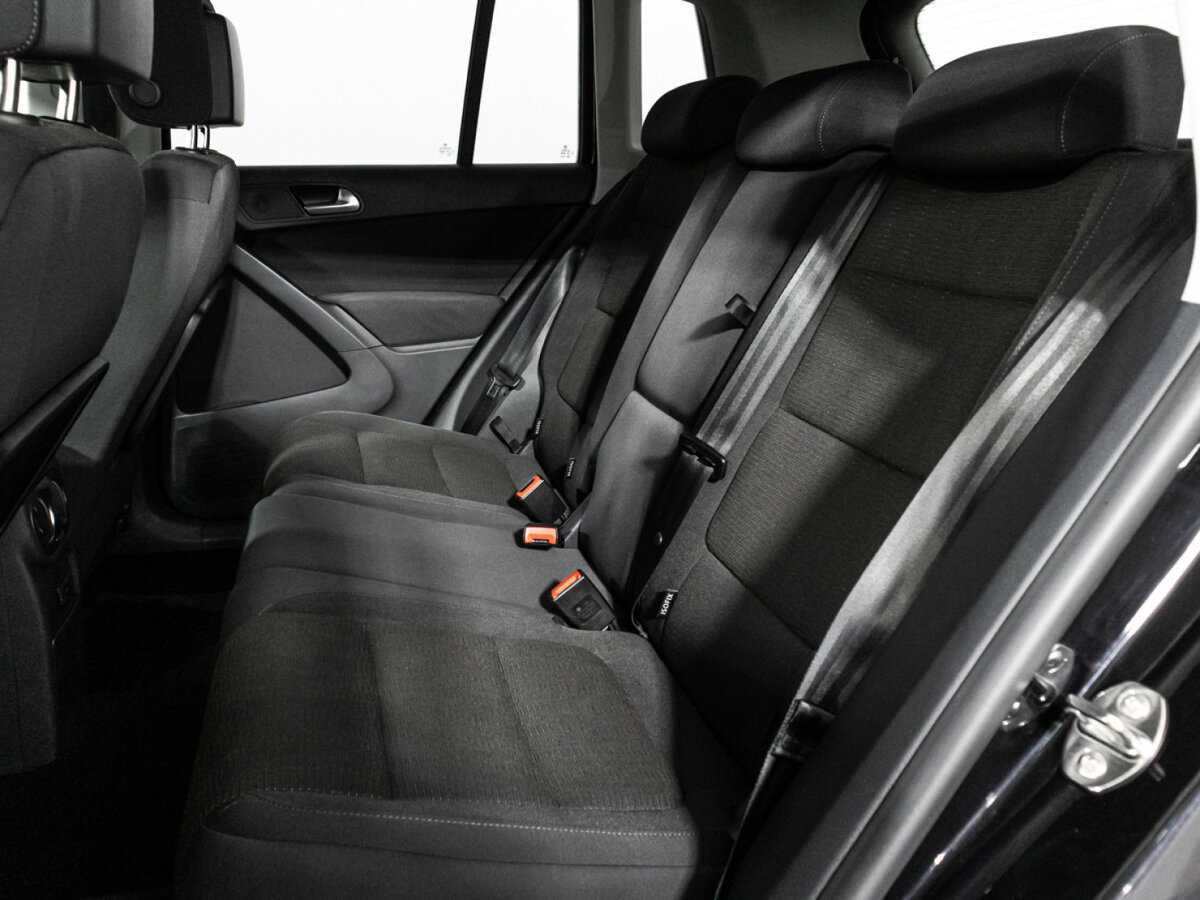 Купить Volkswagen Tiguan с пробегом. Фото: #9