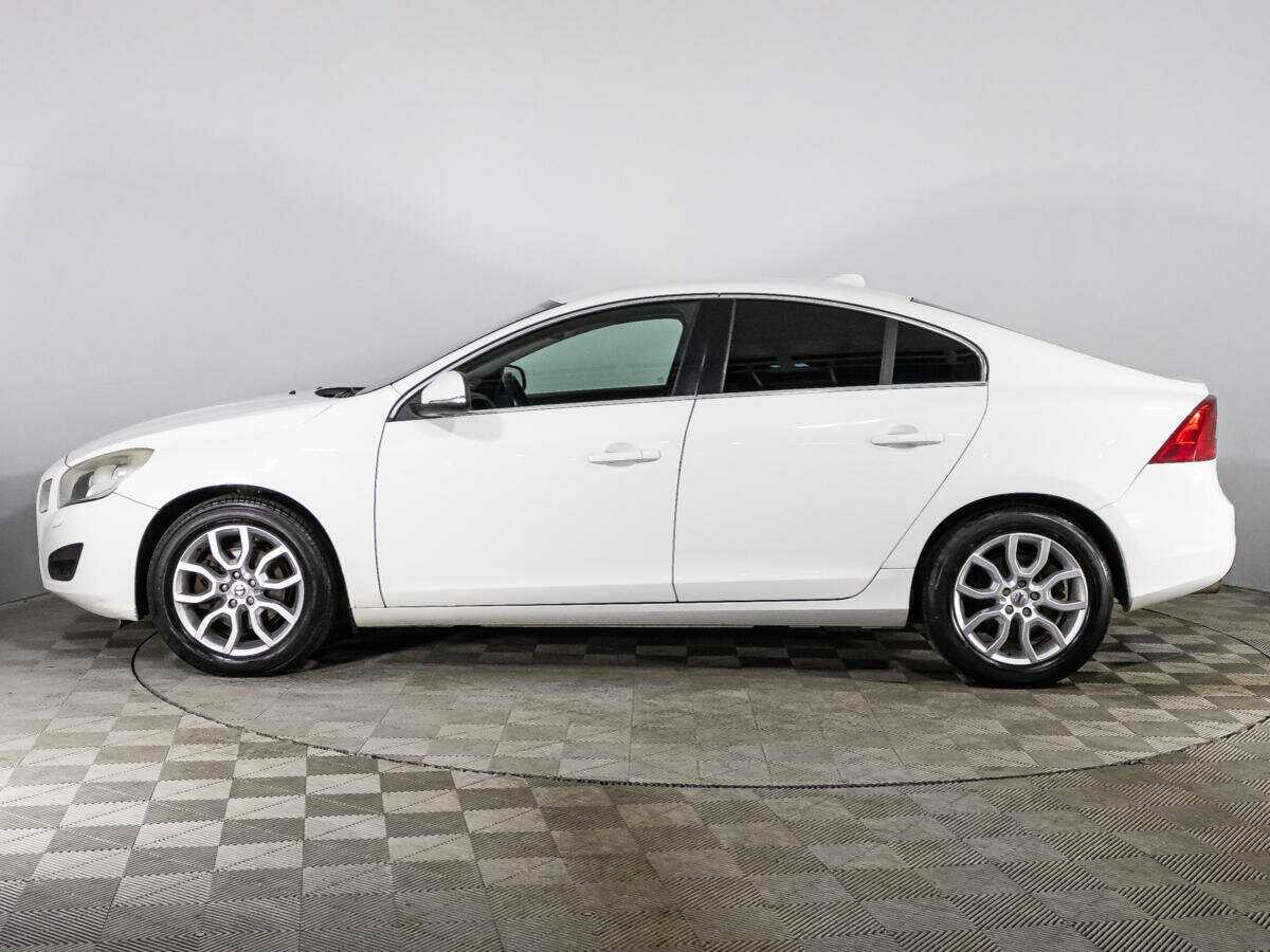 Купить Volvo S60 с пробегом. Фото: #7