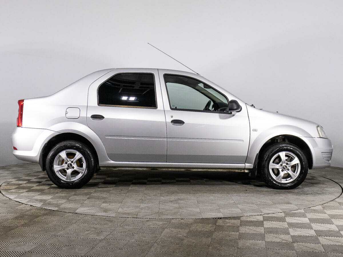 Купить Renault Logan с пробегом. Фото: #3