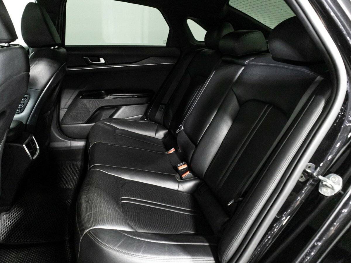 Купить Kia K5 с пробегом. Фото: #10