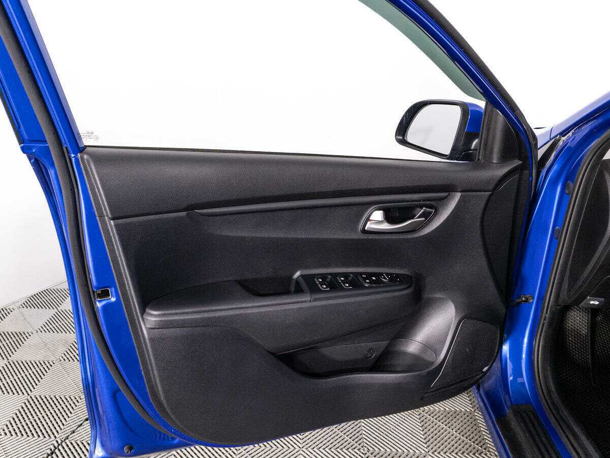Купить Kia Rio с пробегом. Фото: #23