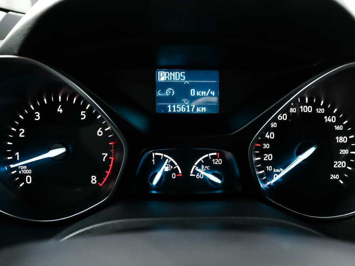 Купить Ford Kuga с пробегом. Фото: #8