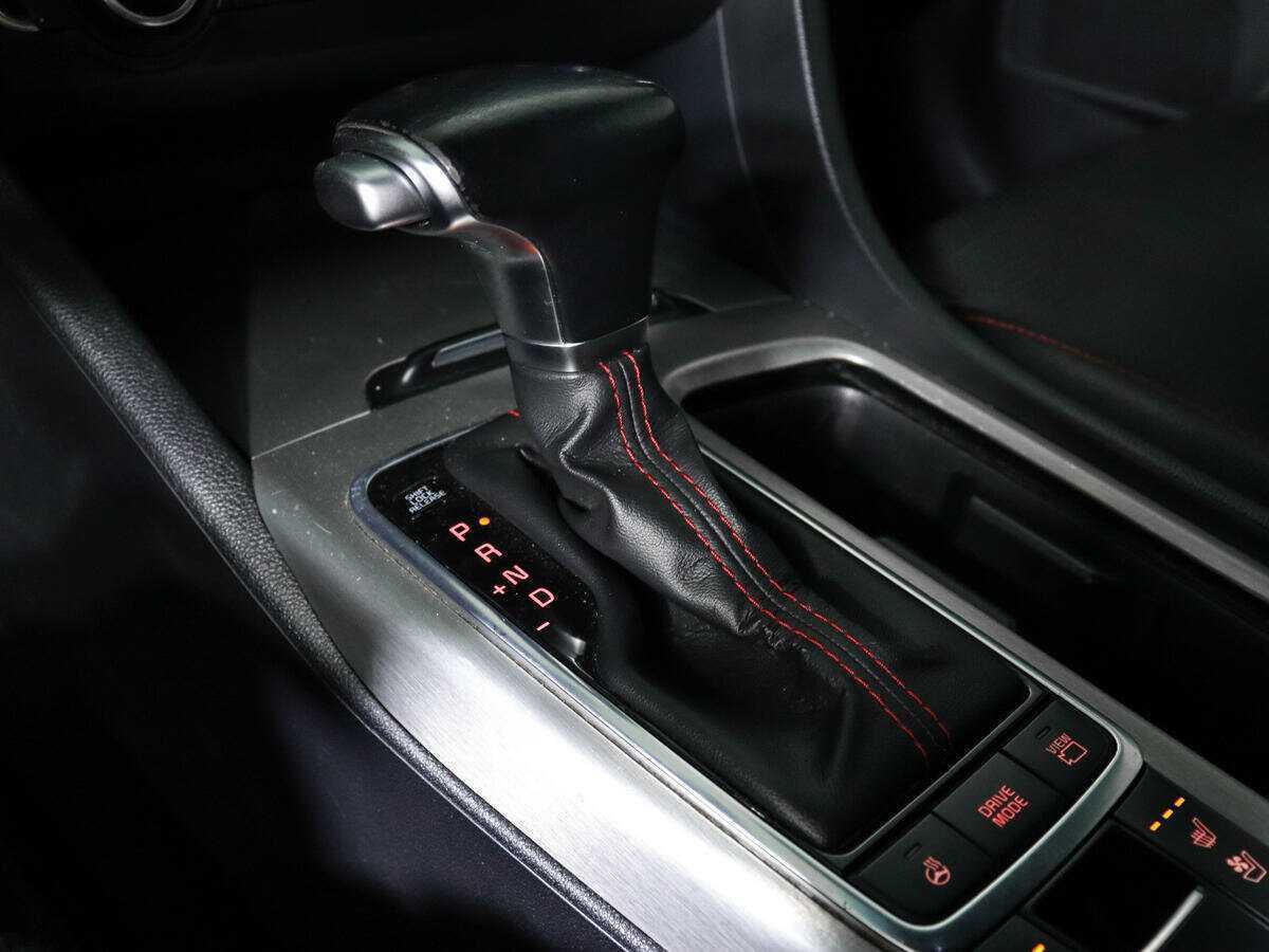 Купить Kia Optima с пробегом. Фото: #20