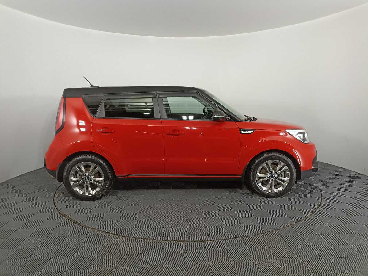 Купить Kia Soul с пробегом. Фото: #3