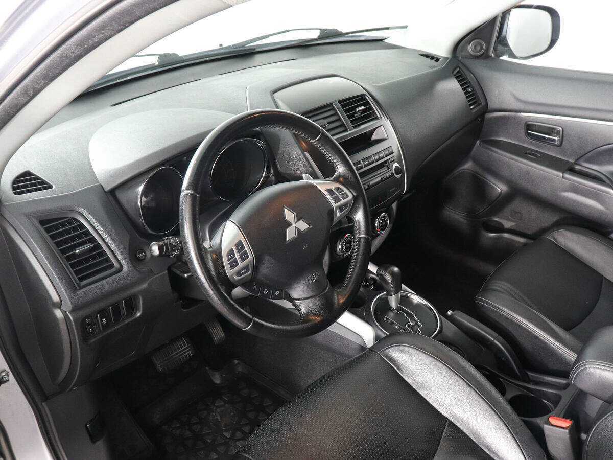 Купить Mitsubishi ASX с пробегом. Фото: #8