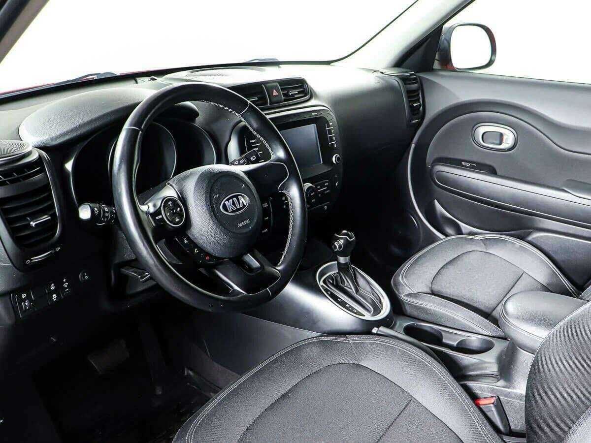 Купить Kia Soul с пробегом. Фото: #13