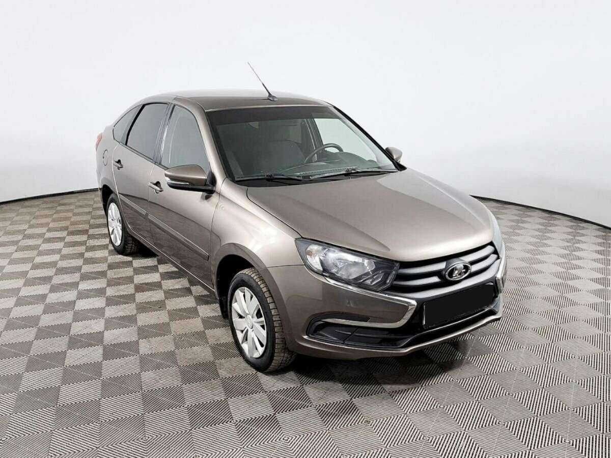 Купить Lada (ВАЗ) Granta с пробегом. Фото: #2