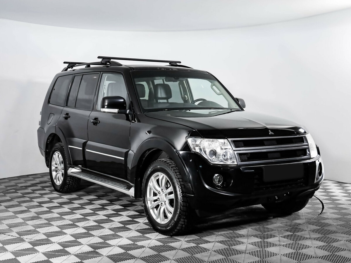 Купить Mitsubishi Pajero с пробегом. Фото: #2