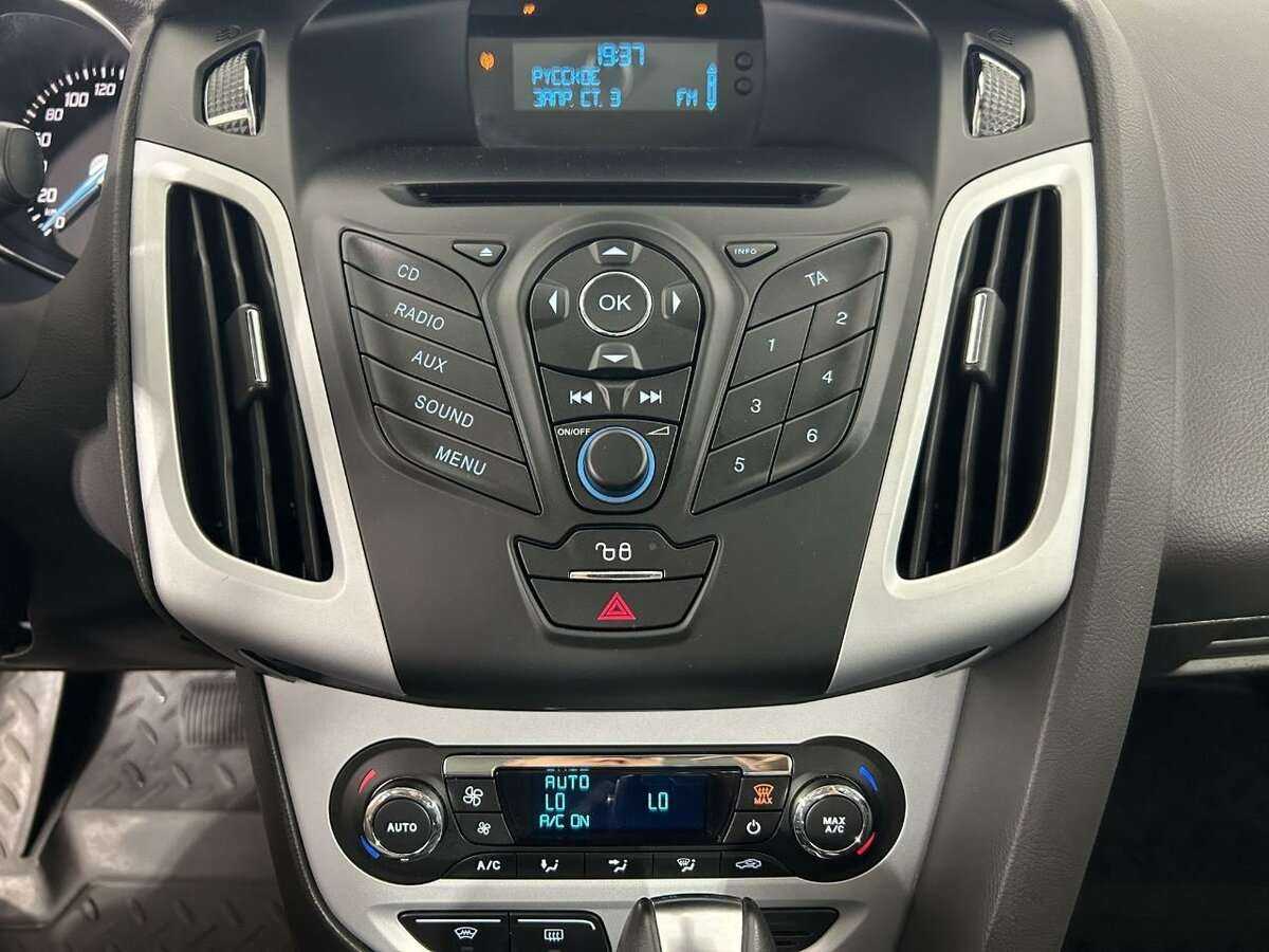 Купить Ford Focus с пробегом. Фото: #11