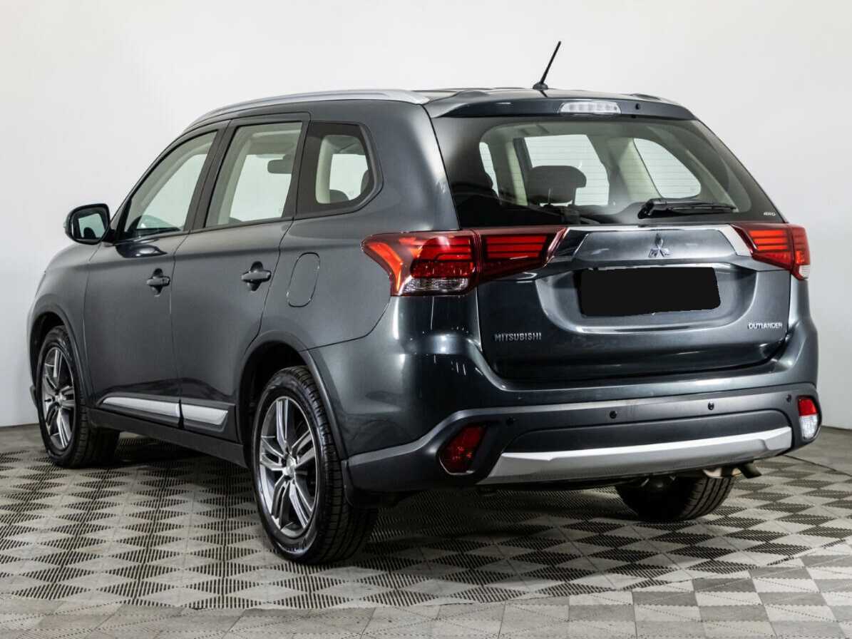 Купить Mitsubishi Outlander с пробегом. Фото: #5